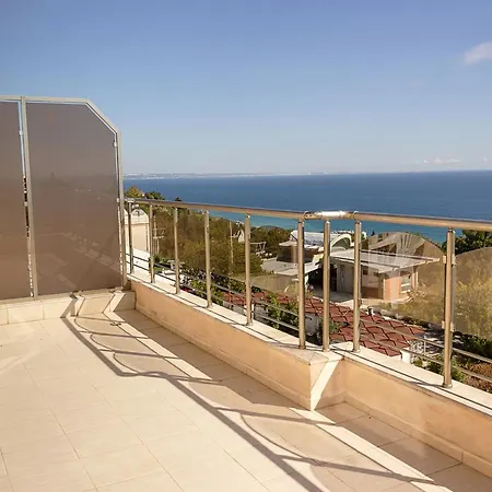 Lägenhet Spacious 3bd Flat With Large Terrace & Sea View By Flat Mаnager Varna