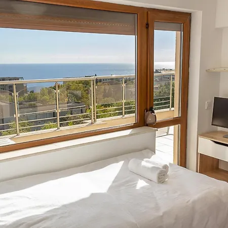 Spacious 3bd Flat With Large Terrace & Sea View By Flat Mаnager Варна