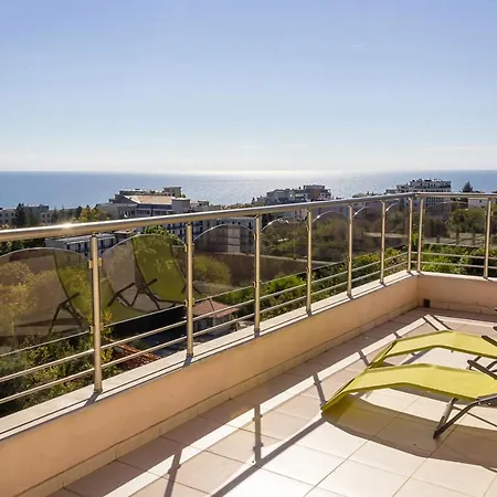 Spacious 3bd Flat With Large Terrace & Sea View By Flat Mаnager 바르나