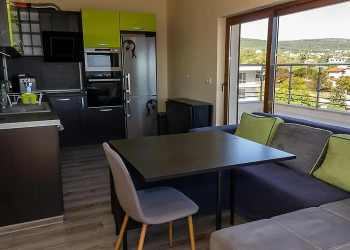 Spacious 3bd Flat With Large Terrace & Sea View By Flat Mаnager * Varna